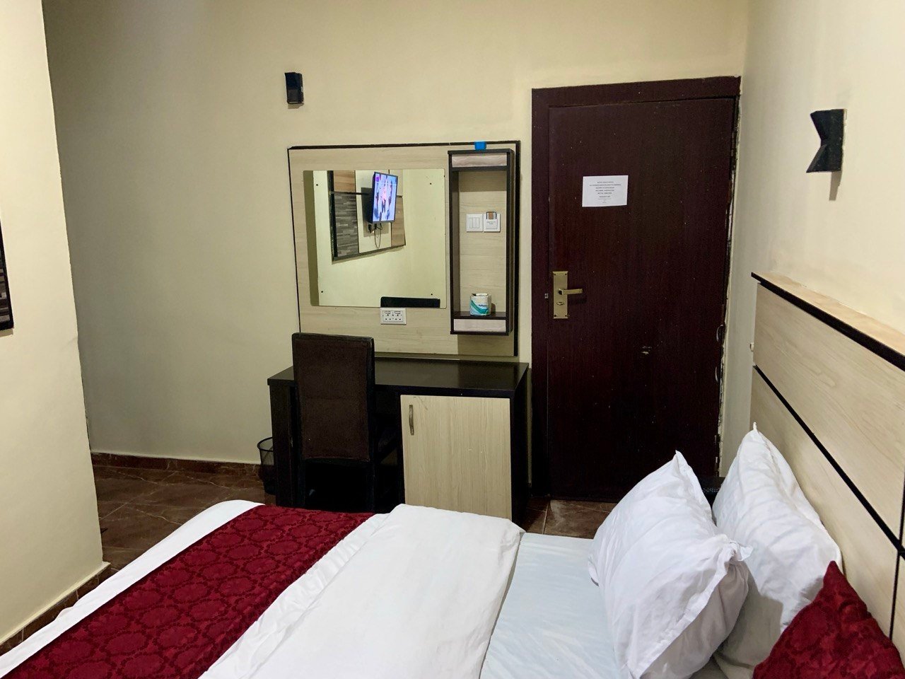 Standard Room Image 1